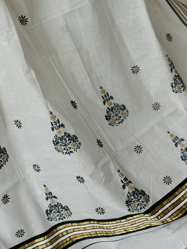 Kerala Saree With Embroidery Work - Image 4